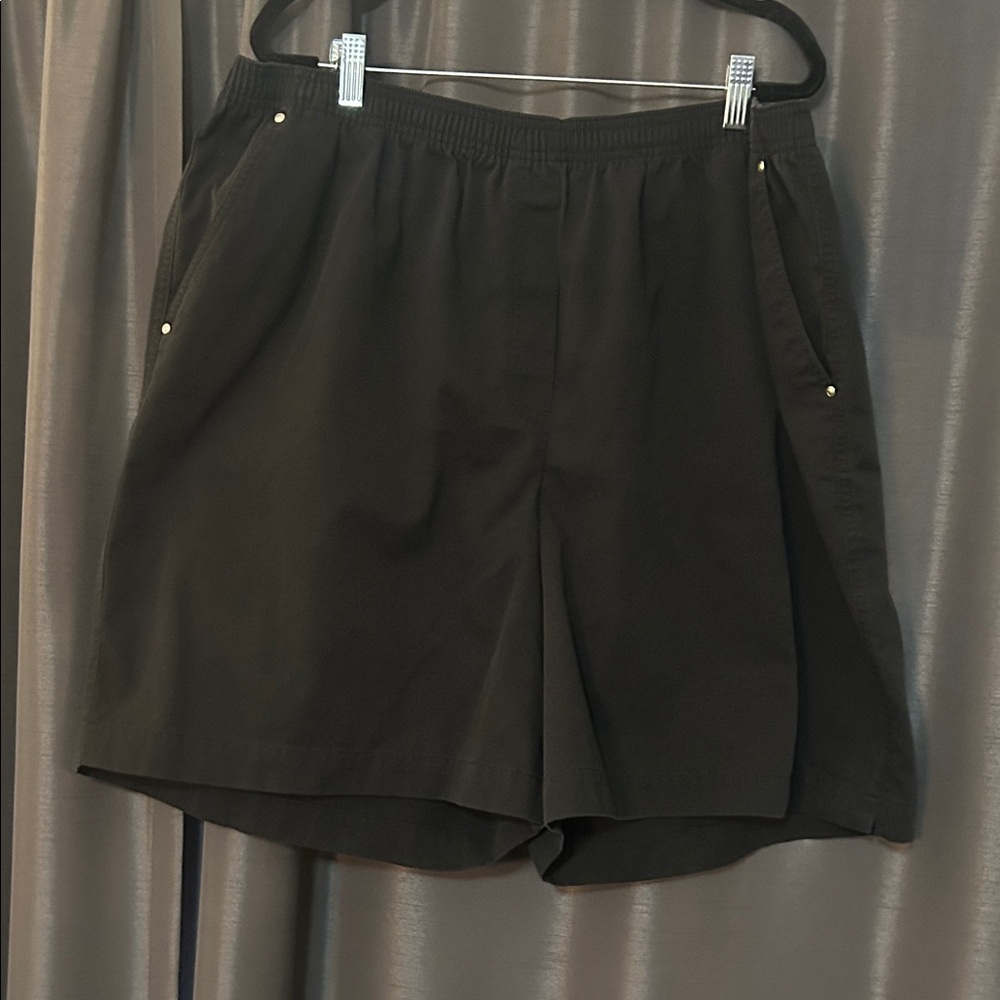 Studio Works Women's Black Shorts